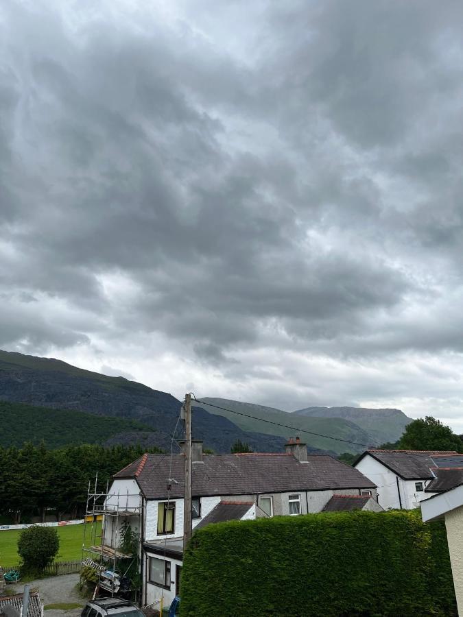 4-6 Guests In Centre Location With Stunning Views Villa Llanberis Bagian luar foto